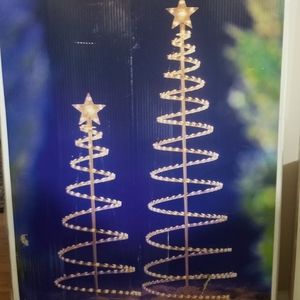 Illuminated sculpture